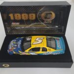 2-20000-1 NASCAR #5 Terry Labonte Kellogg's Diecast 1:24