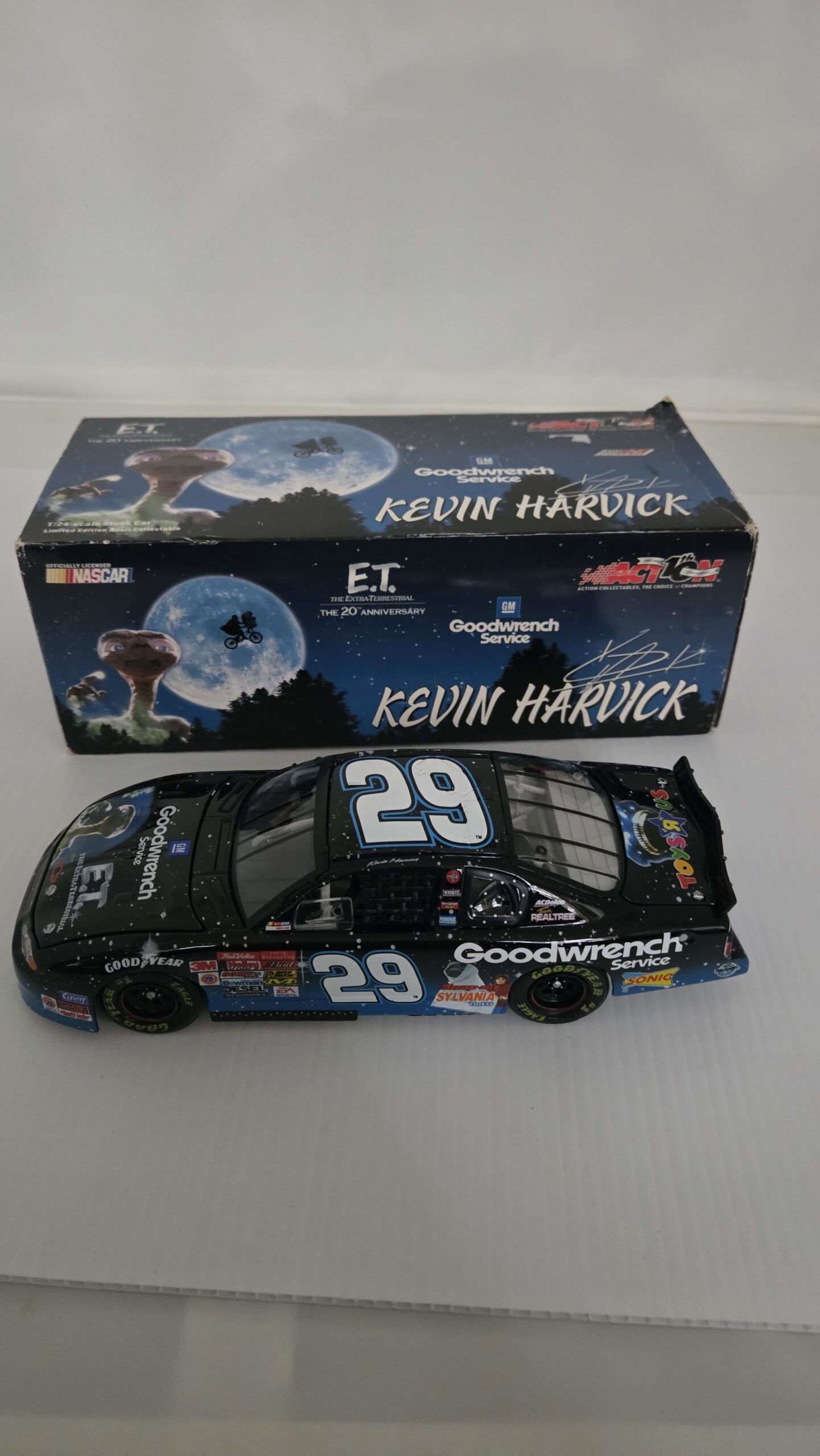 20001-3 2-20001-1 NASCAR #29 Kevin Harvick Goodwrench-ET Diecast 1:24 - Image 1
