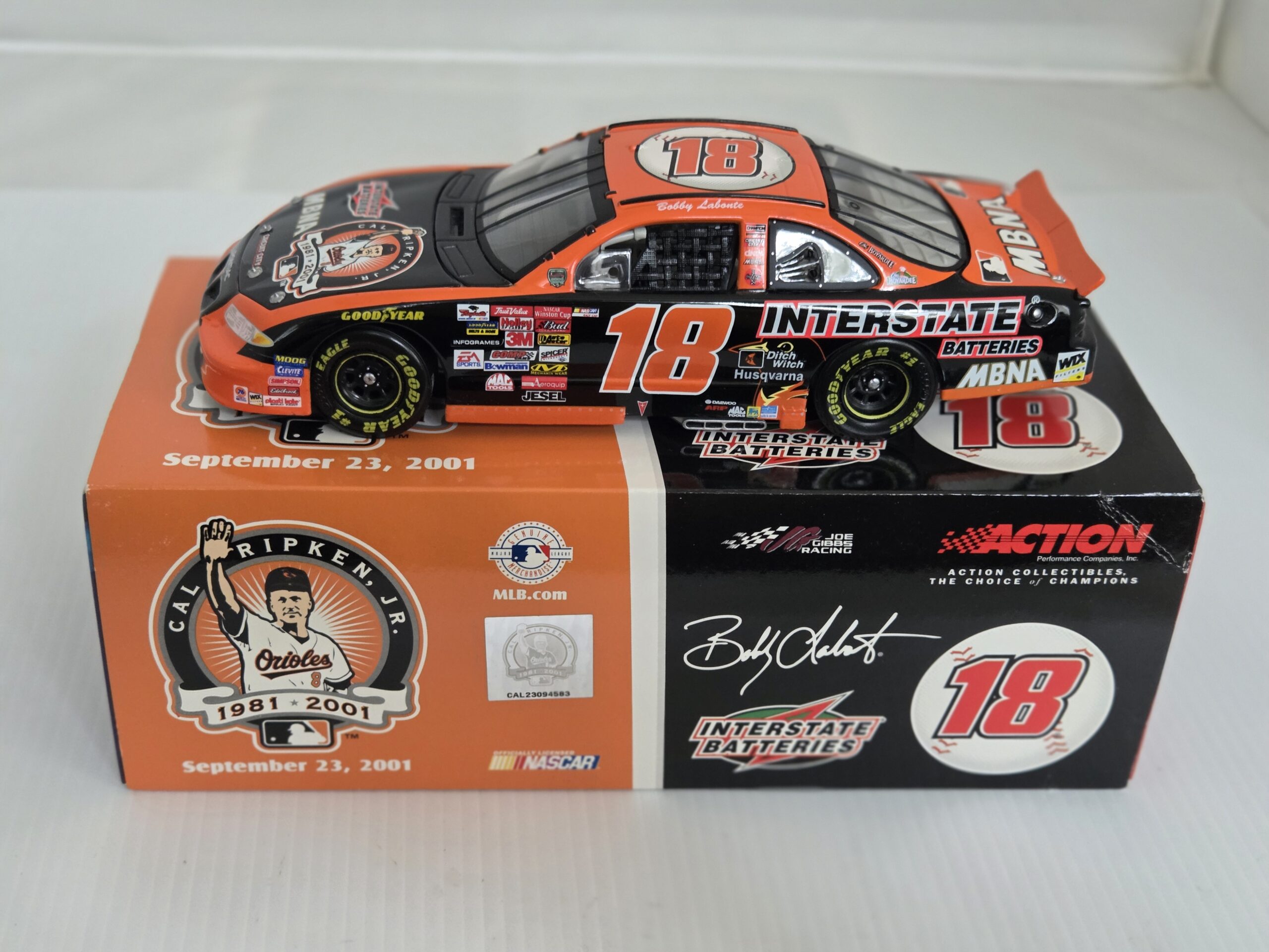 20017-1 2-20017-3 NASCAR #8 Bobby Labonte Interstate Batteries/Cal Ripken Farewell Diecast 1:24 - Image 1